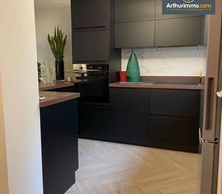  Appartement � vendre 3 pi�ces 65 m�