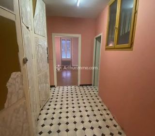  Immeuble � vendre 6 pi�ces 146 m�