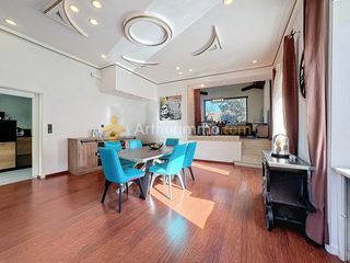  Maison � vendre 8 pi�ces 285 m�