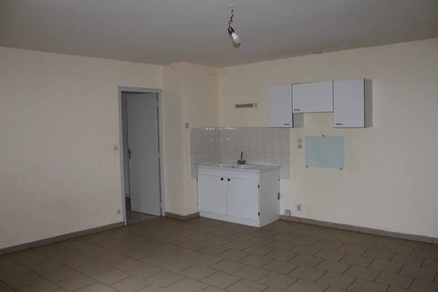   APPARTEMENT F2 AUBIGN� RACAN Appartement - 2 pi�ce(s) - 45 m�