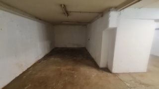  Parking / Garage � vendre 5 pi�ces 175 m�