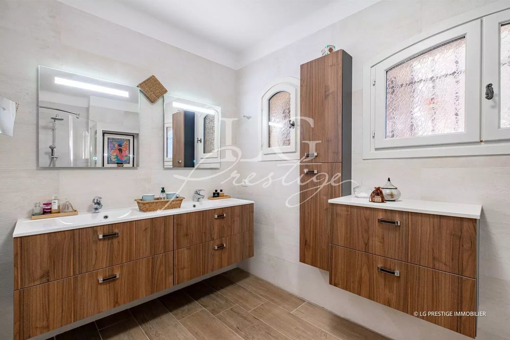 � vendre  Maison Fayence (83440)