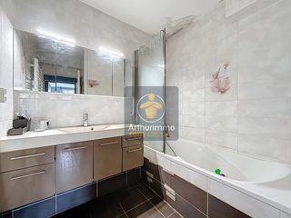  Appartement � vendre 5 pi�ces 95 m�