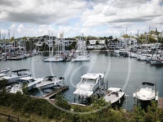  Appartement � louer 4 pi�ces 121 m�