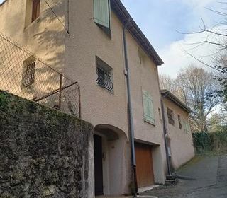  Appartement � louer 4 pi�ces 106 m�