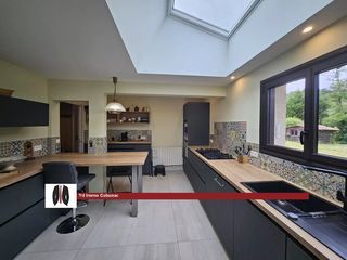  Villa � vendre 7 pi�ces 208 m�