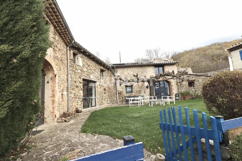 � vendre  Maison Roynac (26450)