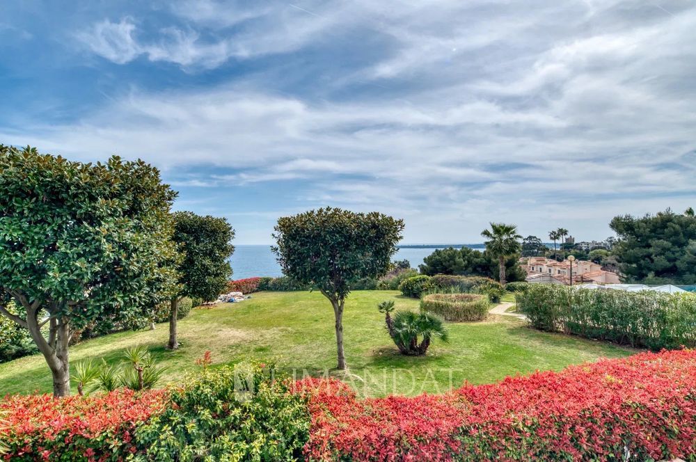 � vendre  Appartement Vallauris (06220)