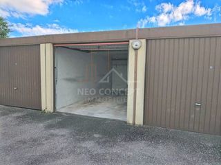  Parking / Garage � vendre 