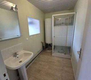  Appartement � louer 4 pi�ces 81 m�