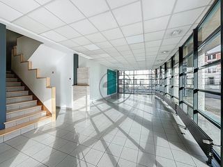  Immeuble � vendre 14 pi�ces 490 m�