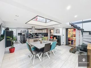  Maison � vendre 6 pi�ces 195 m�