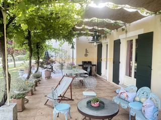  Maison � vendre 4 pi�ces 145 m�