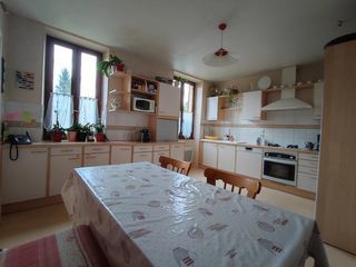  Maison � vendre 8 pi�ces 240 m�