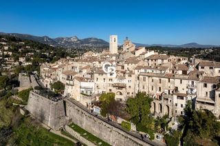  Maison � vendre 7 pi�ces 265 m�