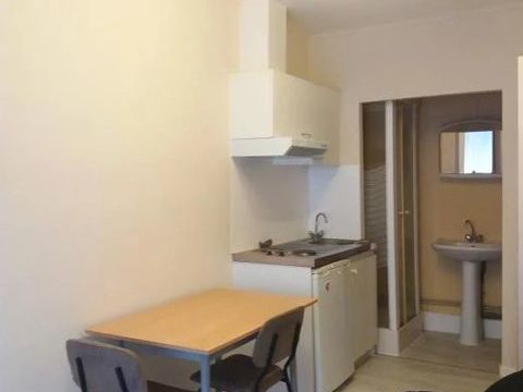   studio RDC meubl� STOMER Appartement - 1 pi�ce(s) - 13 m�