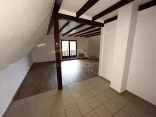  Appartement � louer 4 pi�ces 82 m�