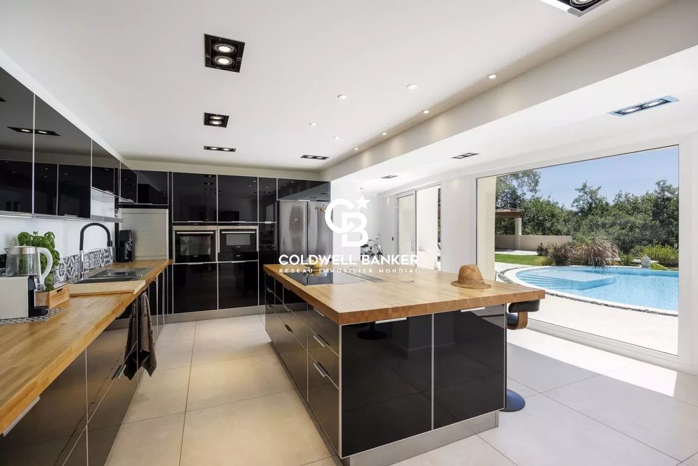 � vendre  Maison Vence (06140)