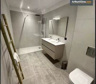  Appartement � vendre 3 pi�ces 82 m�