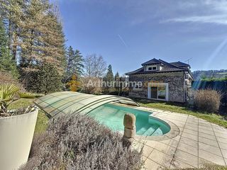  Maison � vendre 8 pi�ces 285 m�