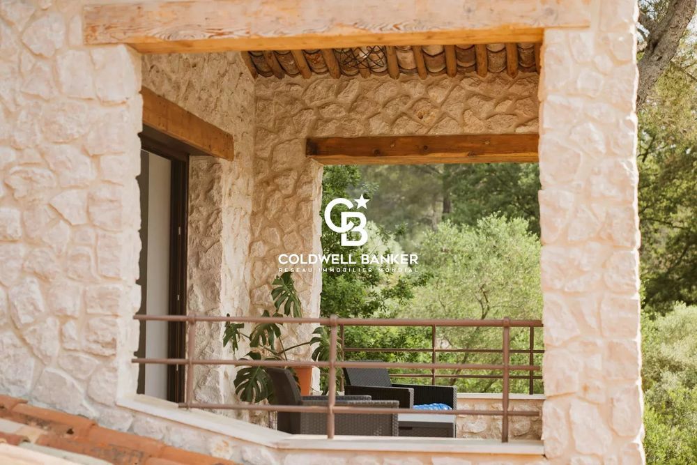 � vendre  Maison Saint-Paul-de-Vence (06570)