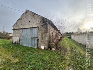  Maison � vendre 15 + pi�ces 330 m�