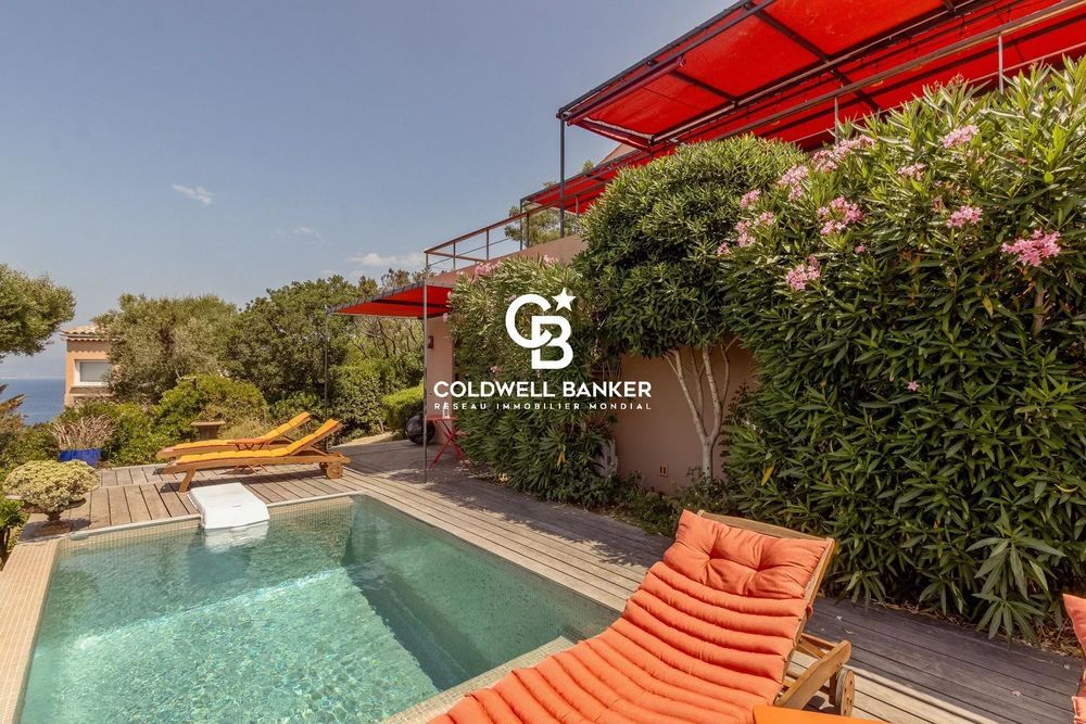 � vendre  Maison Hy�res (83400)