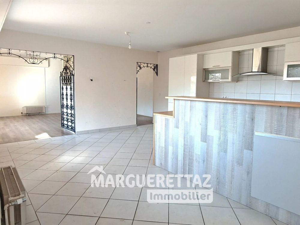 � vendre  Maison Collonges-sous-Sal�ve (74160)