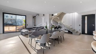  Villa � vendre 4 pi�ces 165 m�