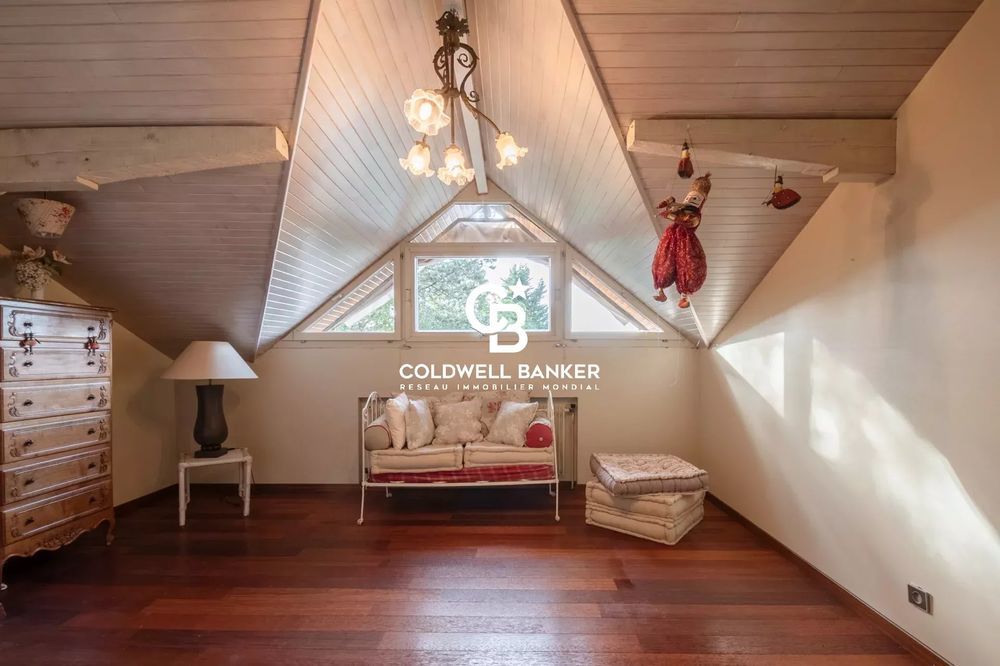 � vendre  Villa V�traz-Monthoux (74100)