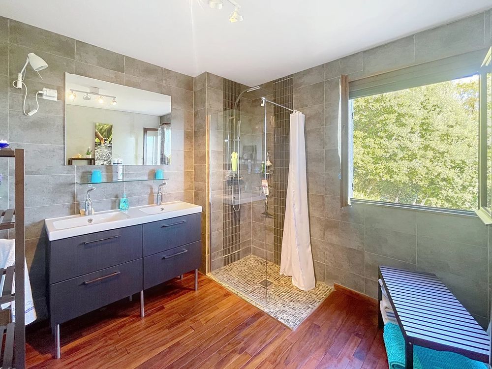 � vendre  Maison Montauroux (83440)