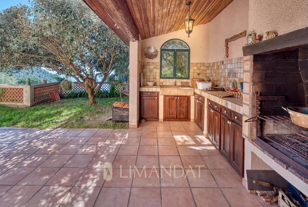 � vendre  Maison Roquebrune-Cap-Martin (06190)