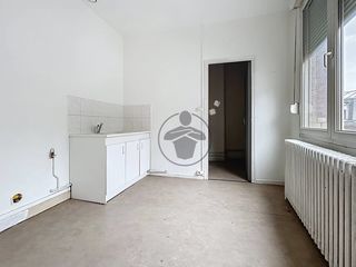  Immeuble � vendre 8 pi�ces 132 m�