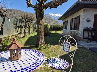  Maison � vendre 7 pi�ces 210 m�