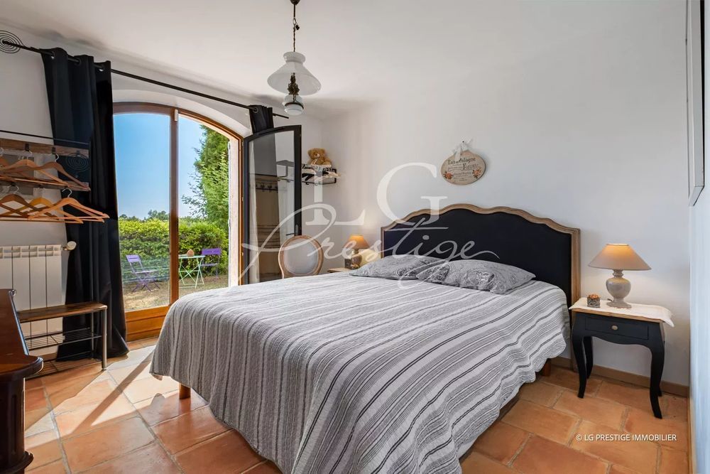 � vendre  Maison Fayence (83440)