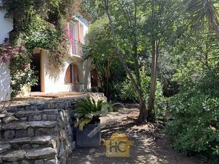  Maison � vendre 7 pi�ces 210 m�