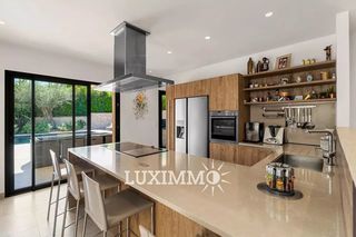  Maison � vendre 8 pi�ces 250 m�