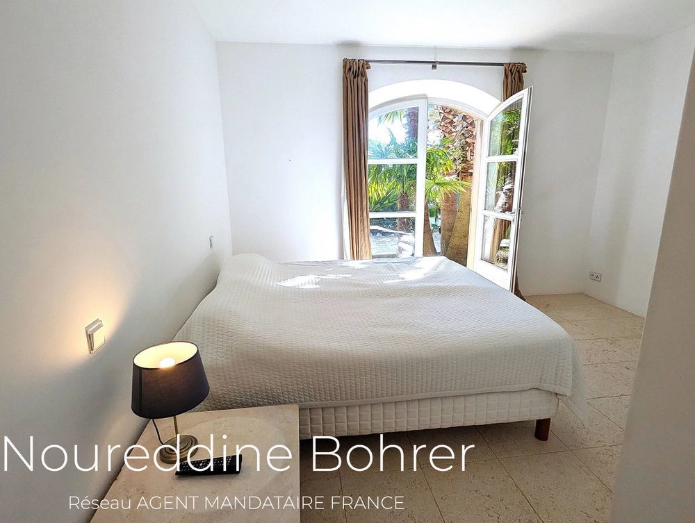 � vendre  Villa Grimaud (83310)