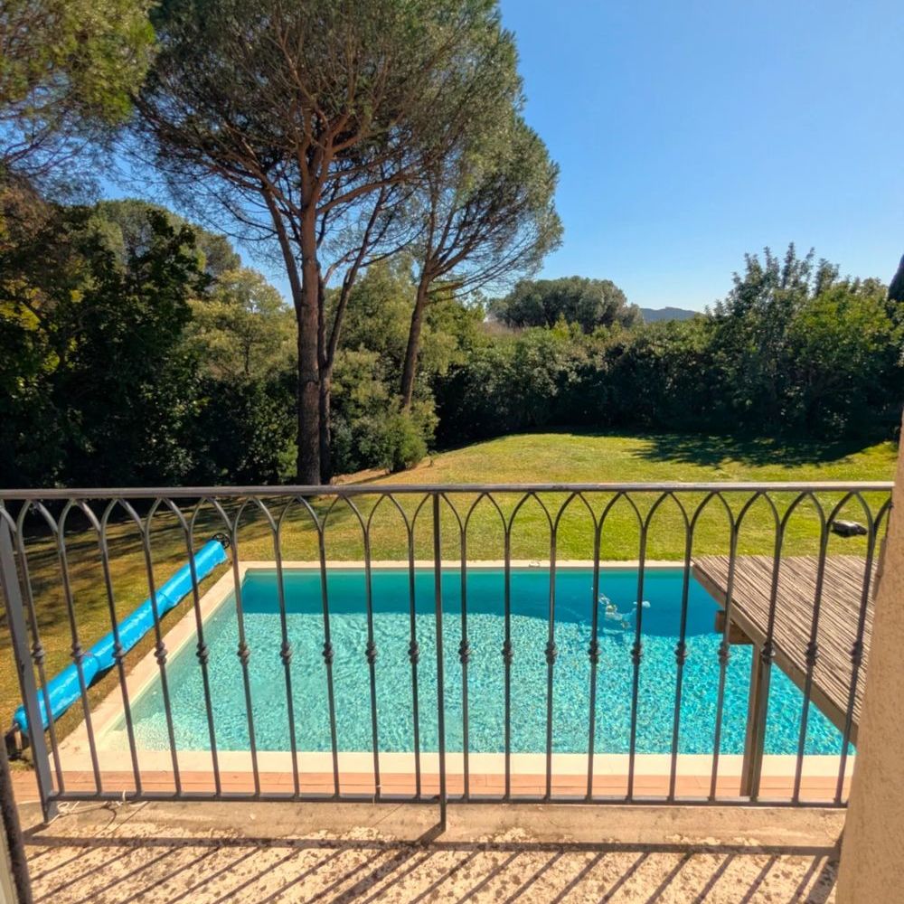 � vendre  Maison Grimaud (83310)
