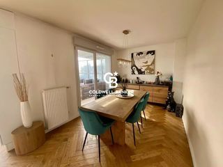  Appartement � vendre 4 pi�ces 145 m�