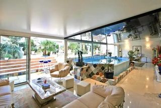  Appartement � vendre 6 pi�ces 304 m�