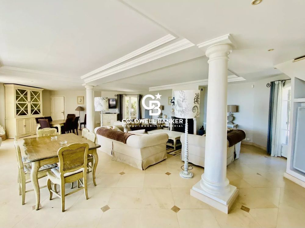 � vendre  Maison Cavalaire-sur-Mer (83240)