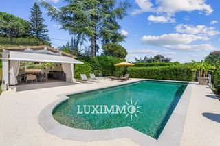  Maison � vendre 10 pi�ces 280 m�