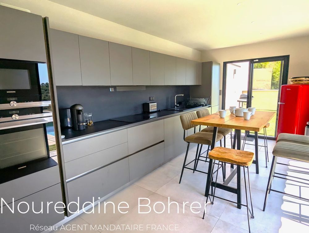 � vendre  Maison Grimaud (83310)