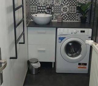  Immeuble � vendre 10 pi�ces 210 m�