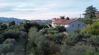  Maison � vendre 7 pi�ces 165 m�