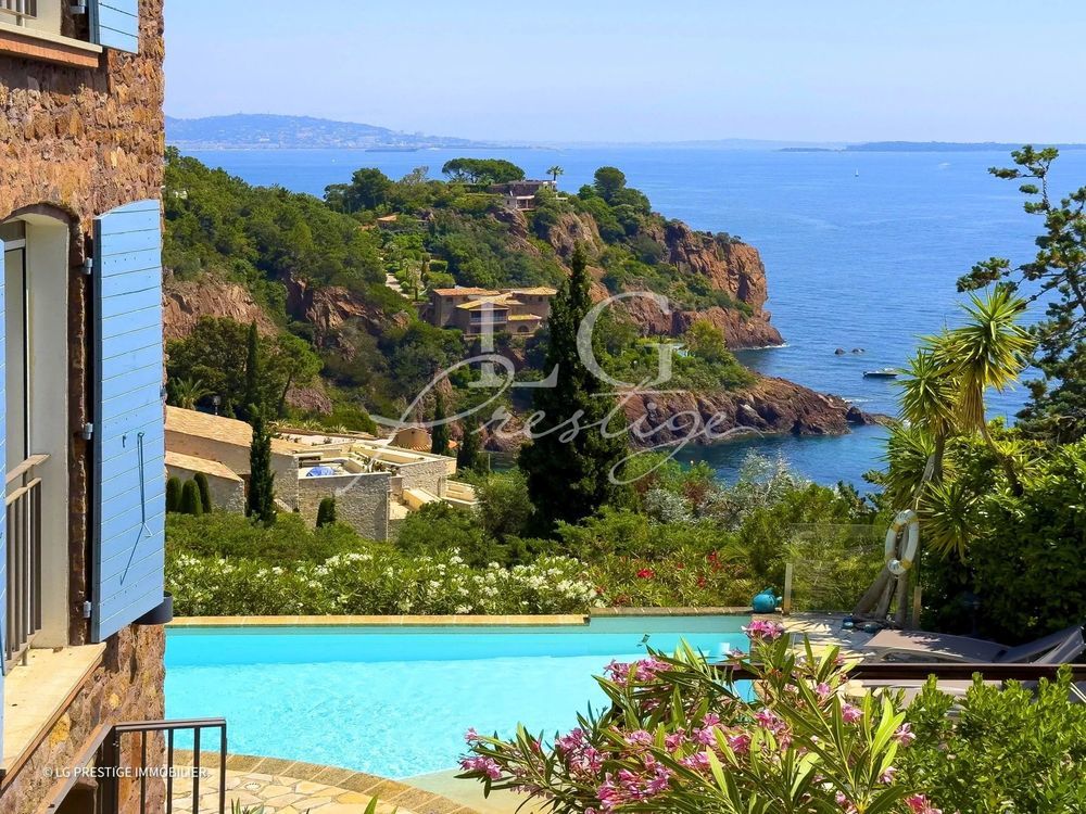 � vendre  Maison Th�oule-sur-Mer (06590)