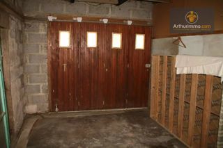  Parking / Garage � vendre 2 pi�ces 5200 m�