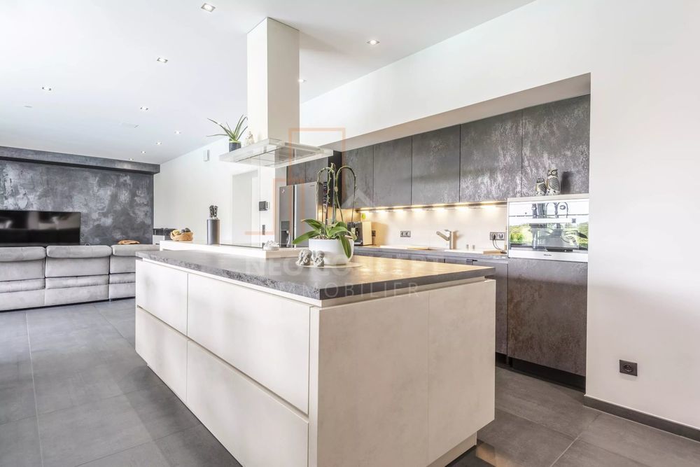 � vendre  Villa Schirrhein (67240)