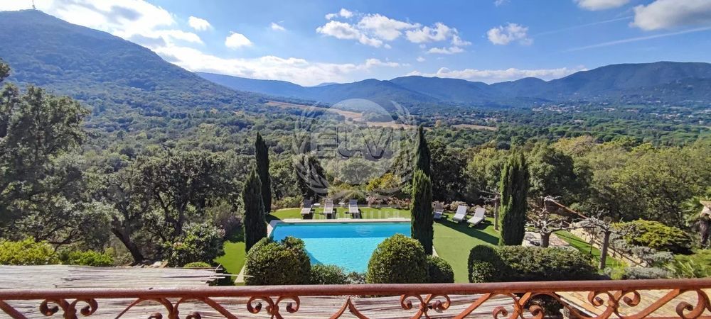 � vendre  Maison Le Plan-de-la-Tour (83120)